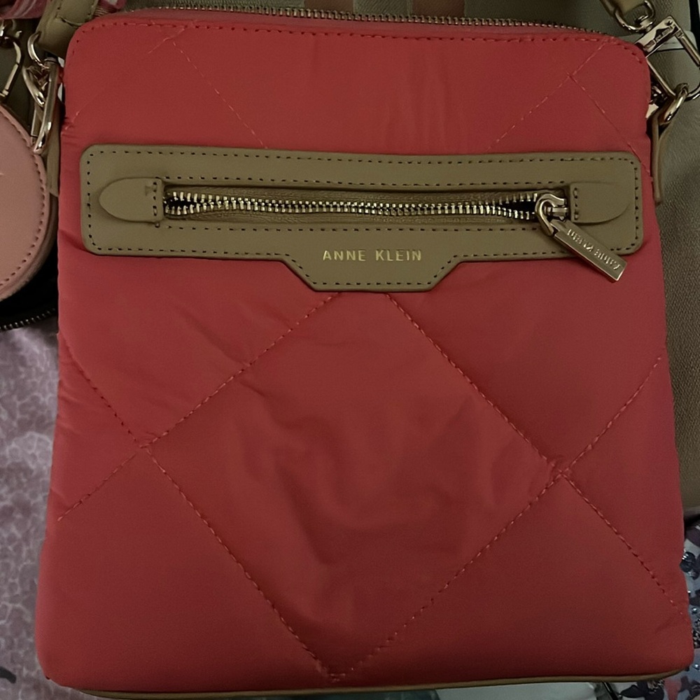 SOLD……..Anne Klein Crossbody